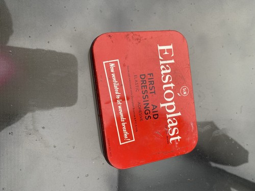 Elastoplast tin 1960 - elastoplast, 1960’s