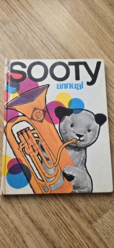 Sooty annual hardback - annual,