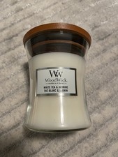 A set of 4 pcs Woodwick White Tea and Jasmine Scented Candle 275g per jar