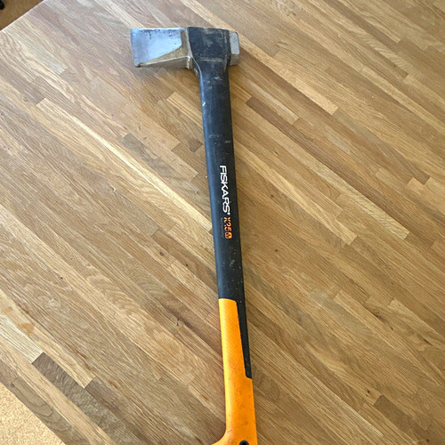 Fiskars x25 splitting axe - fiskars,