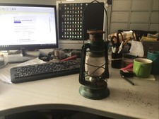 Chalwyn Tropic Model 296 Hurricane Lamp-green