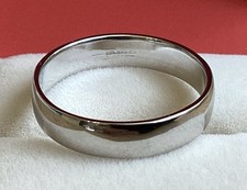 Heavy 750 18ct White Gold