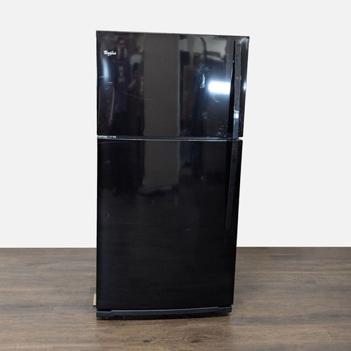 Whirlpool black top freezer - whirlpool,