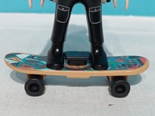 PLAYMOBIL SCOOTER SKATER SKATE SKATER PARK CITY LIFE