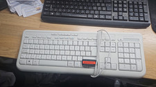 Microsoft Wired USB Keyboard 600 - UK QWERTY Layout - White