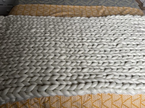 Chunky woolen hand knitted - chunky,