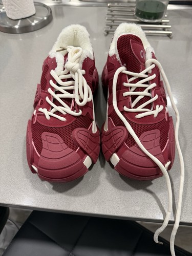 Red fluffy chunky sole - fluffy,