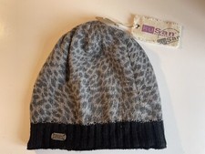 BNWT Kusan 100% Wool Animal