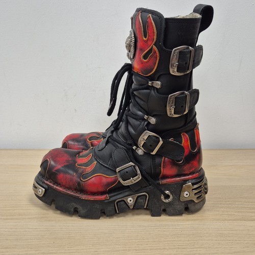 New rock reactor red - rock, flames