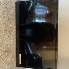 LG SMART TV WITH REMOTE