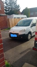 Peugeot Partner 2012 (1560 cc, 5 seat crew van). Spares or Repairs.
