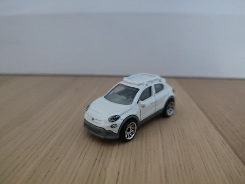2016 matchbox fiat - fiat, white