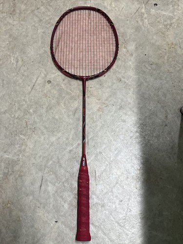 Yonex badminton racket - badminton,