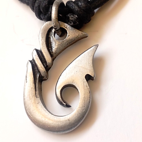 P0344 maori tribal fish - maori,