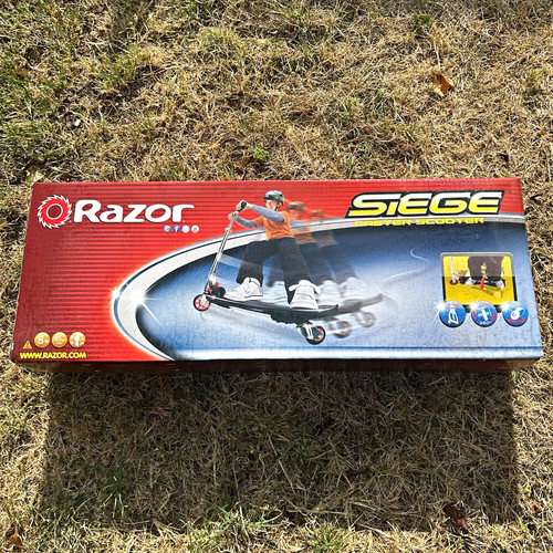 Razor siege kick scooter - kick, push