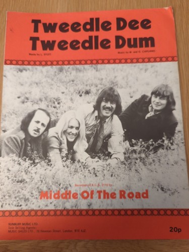 Tweedle dee dum - dee,