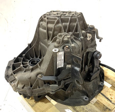 Vauxhall Vivaro 2012 X83 Renault Trafic Manual 6 Speed Gearbox PF6026 8200460604