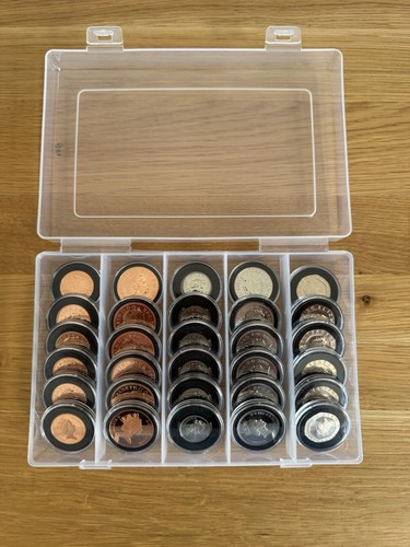 Uncirculated small - uncirculated,
