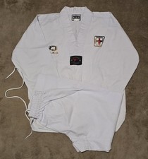 Taekwondo Suit Uniform Size 150 Cm
