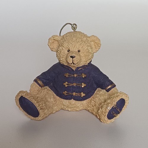 Harrods 2000 merlin - 2000, resin