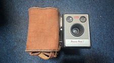 KODAK BROWNIE FLASH II 1950's VINTAGE 620 FILM BOX CAMERA & SHOULDER BAG  -RSPCA