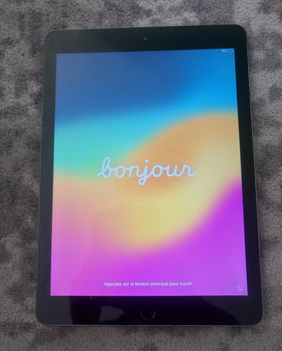 Apple ipad 6th gen - apple,