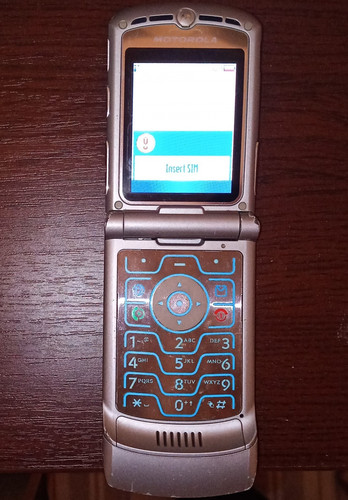 Motorola razr silver flip - motorola, v3