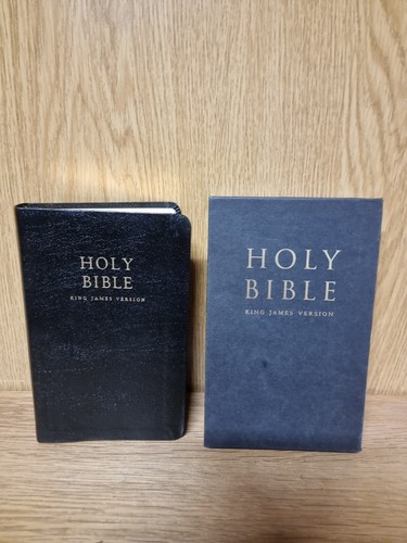 Holy bible king - bible:,