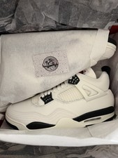 Nike Air Jordan 4 Retro