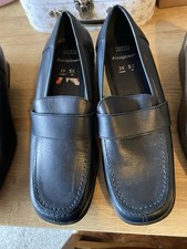 Ladies Black Leather Comfort