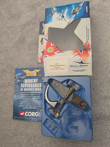 Corgi 49101 hawker hurricane - corgi,