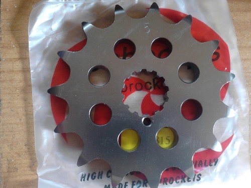 Front sprocket 15t fits - 15t,