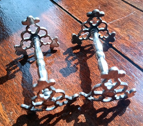 Beautiful pair vintage - beautiful,