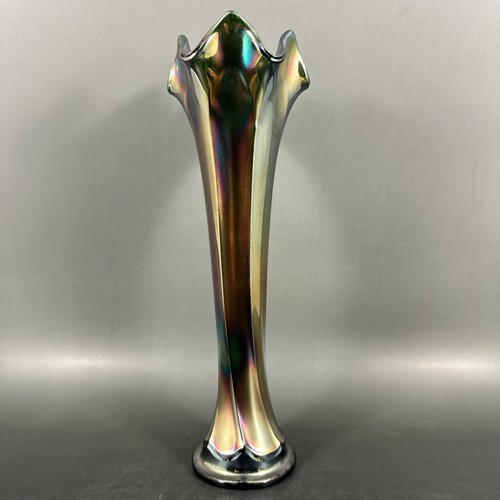 Fenton carnival glass ruffle - fenton,