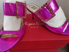 Preloved Roger Vivier Fuschia
