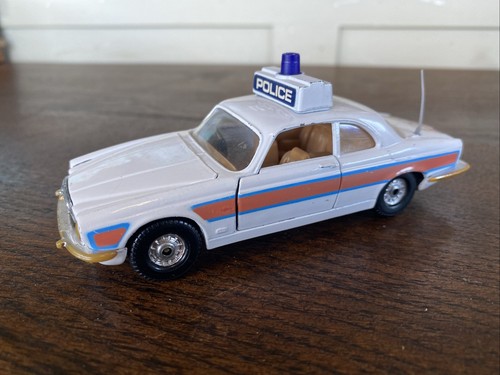 Corgi 414 jaguar xj12c diecast - 414,