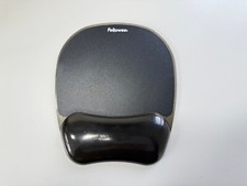 Fellowes Mouse Mat Wrist Support Crystals Gel Mouse Pad Non Slip Rubber Base