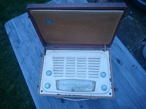 Vintage vidor cn426 portable - vintage,