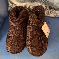 BNWT  TU Size Medium 5/6 U.K. Sherpa Brown Borg Slipper Boots Booties Mach Wash