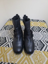 Black Ugg Australia Wilde Waterproof Leather Buckle Biker Boots Size 7 BUT FIT 6