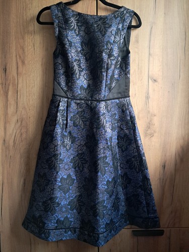 Oasis floral blue size - oasis,