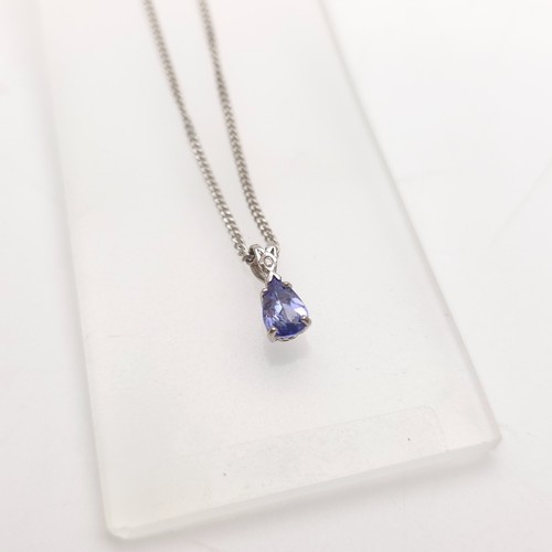 18ct white gold - white,