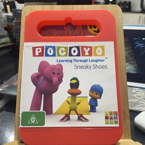 Pocoyo sneaky shoes dvd region - sneaky,