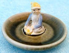 Wade Ring Holder Lephrechaun