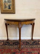 STUNNING ANTIQUE CARVED BURR WALNUT FOLDING CARD TABLE/GAMES TABLE CIRCA 1920