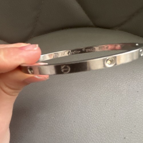 Cartier braclet missing - 1,