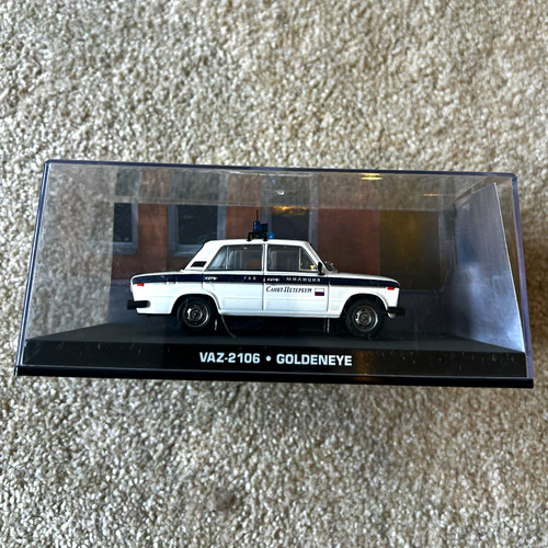Eaglemoss 007 james - eaglemoss,