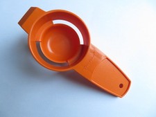TUPPERWARE EGG SEPARATOR