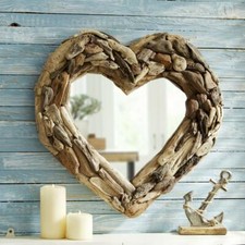 21'' Natural Heart-Shaped