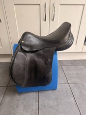 HDR Black Leather Jump Saddle